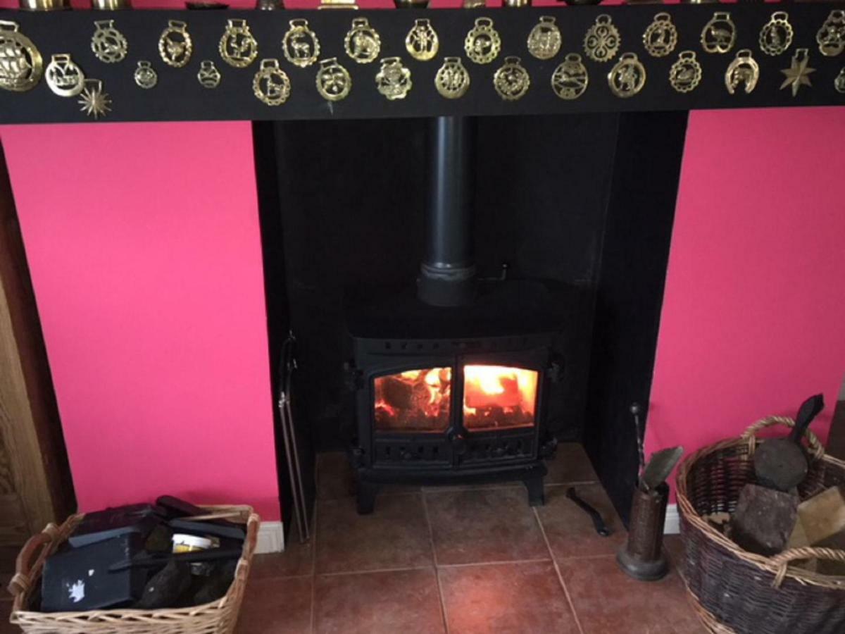 Tornaroan Cottage Ballycastle Kültér fotó